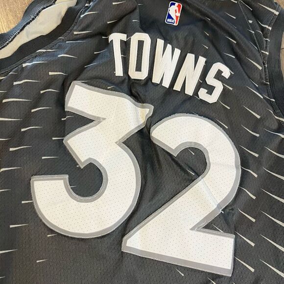 NBA Timberwolves Anthony Towns‎ Grey Jersey Men XL Bin O-38 - Picture 4 of 4